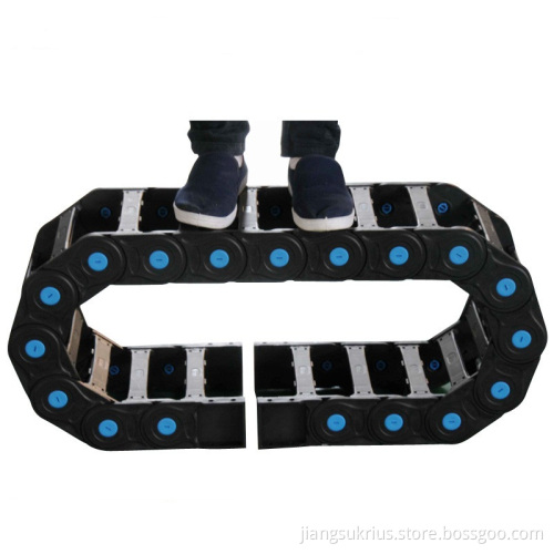 Economical Type Black Bridge Drag Chain